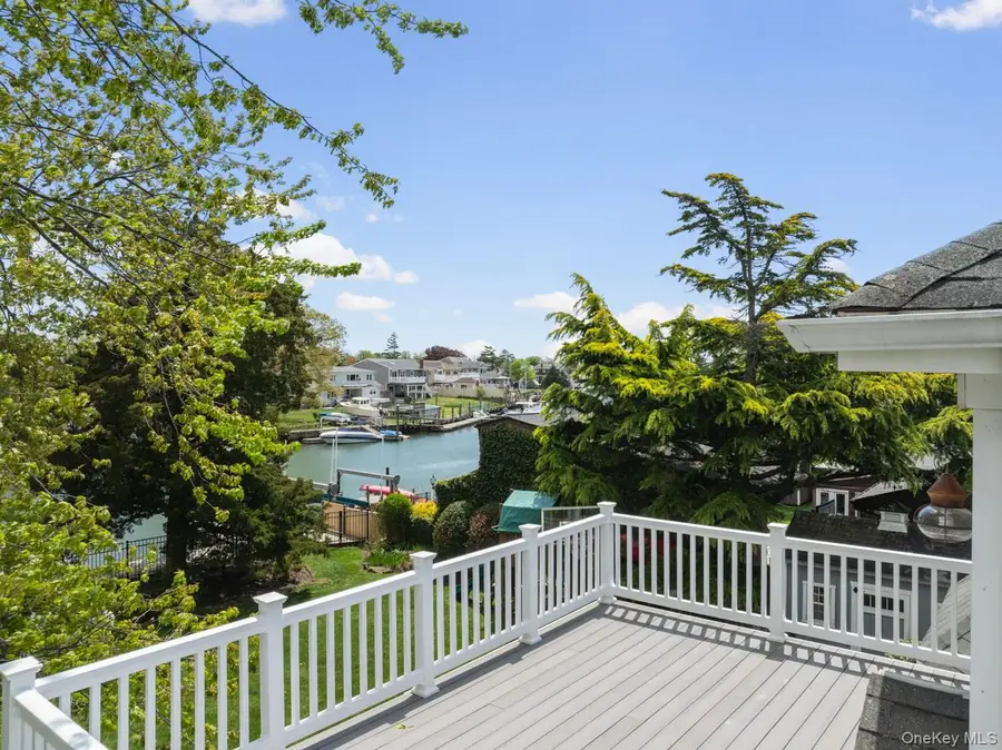 20 Carman Street, Massapequa, NY 11758 - #3