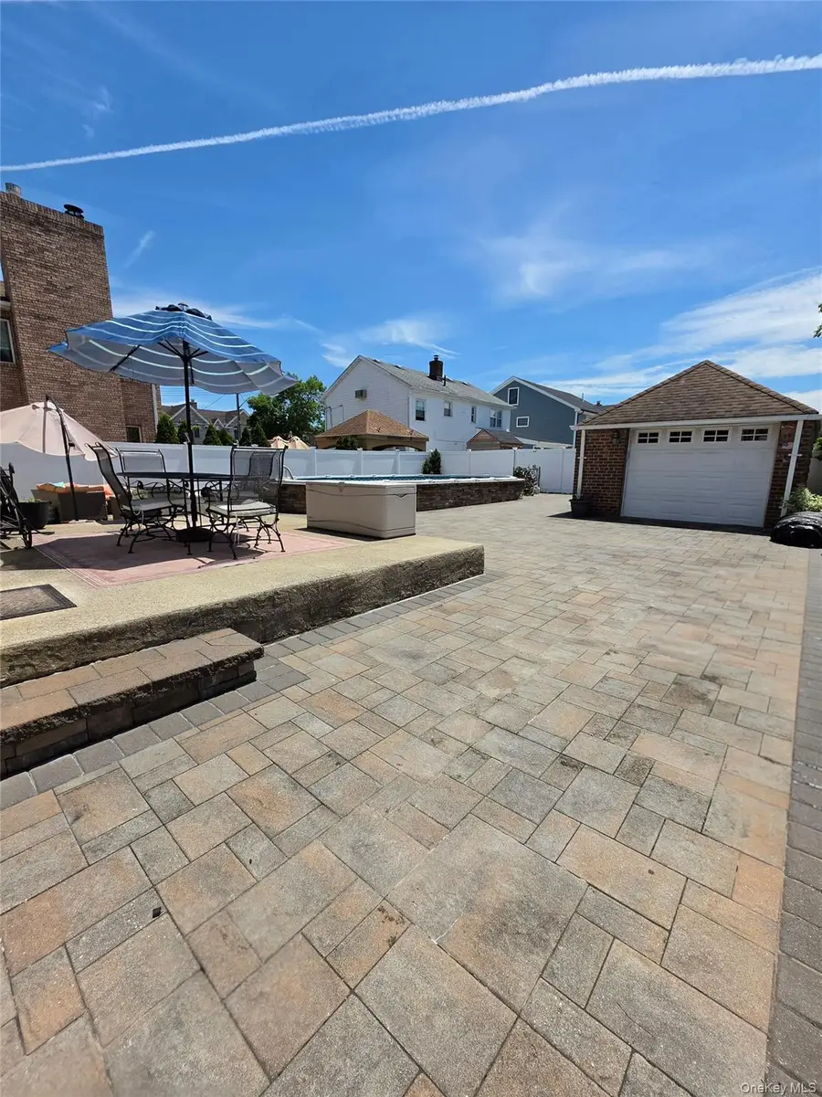 86-12 158th Avenue, Howard Beach, NY 11414 - #3