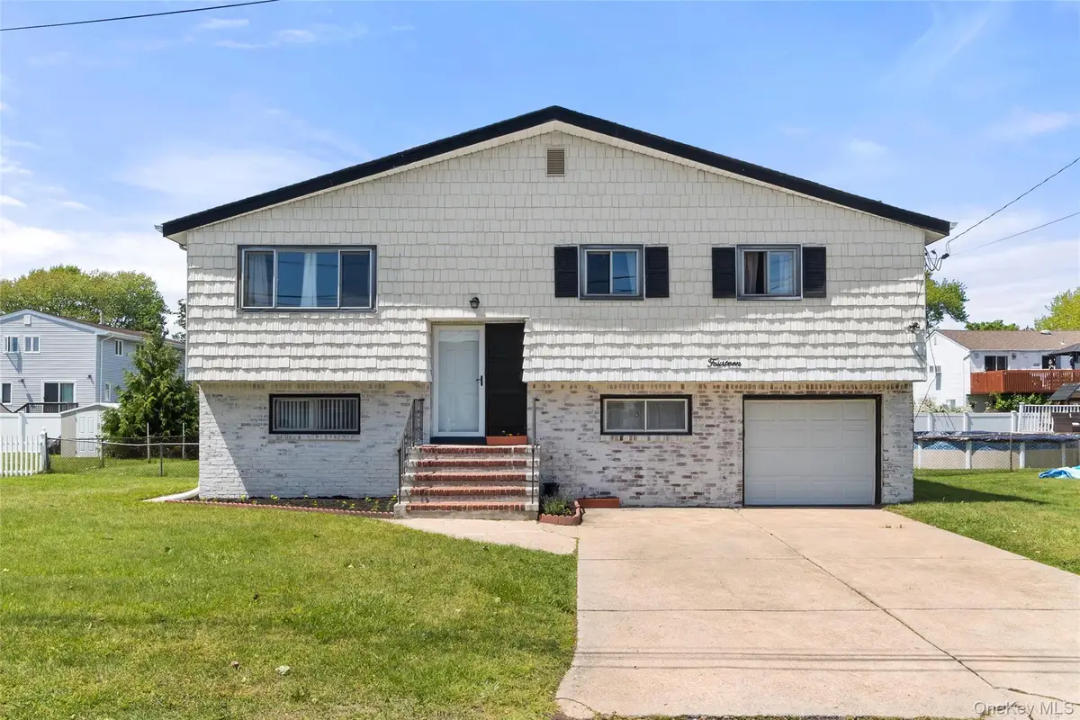 14 Plain Street, Lindenhurst, NY 11757 - #1