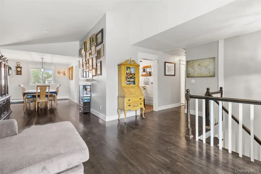 14 Plain Street, Lindenhurst, NY 11757 - #2