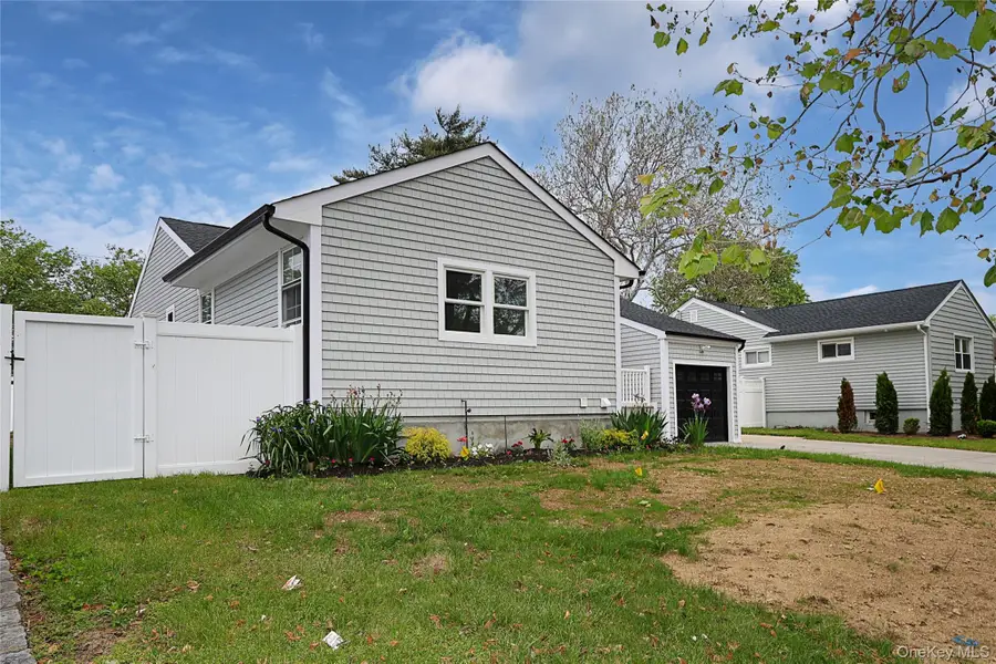 224 Hungry Harbor Road, Valley Stream, NY 11581 - #3