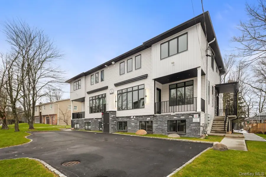 11 Buckman Place #212, Monsey, NY 10952 - #2