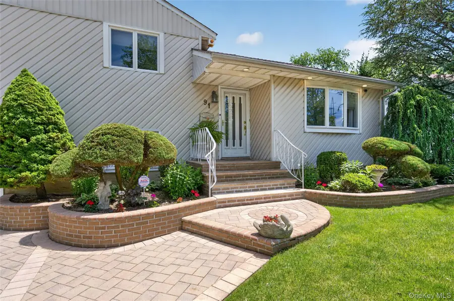 91 Myles Avenue, Levittown, NY 11756 - #2