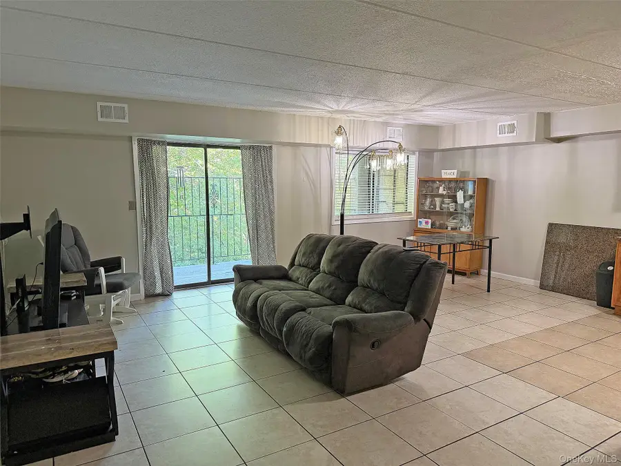66 Omni Parc Drive, Nanuet, NY 10954 - #3