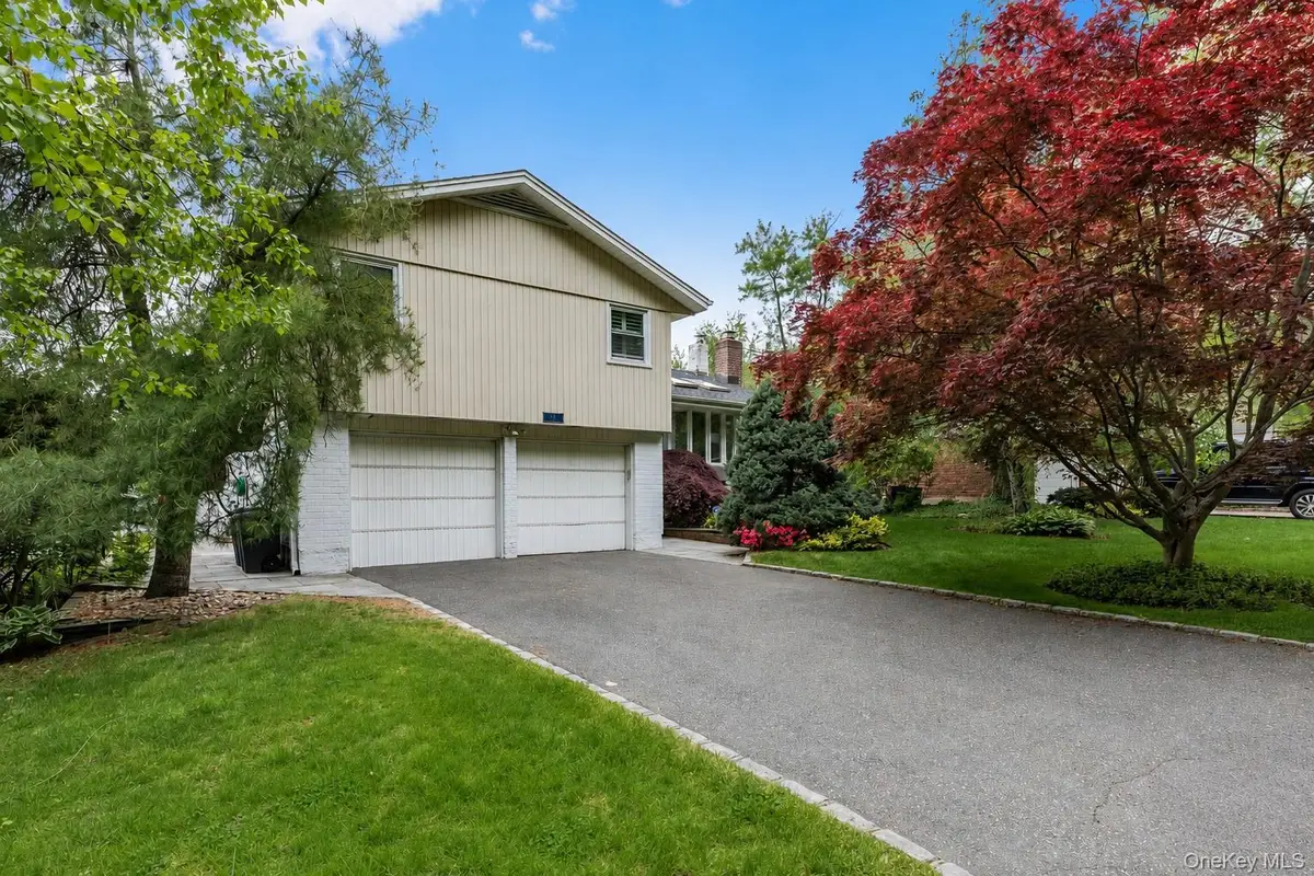 75 Sandy Hollow Road, Port Washington, NY 11050 - #1