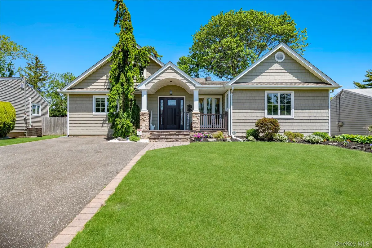 8 Melony Avenue, Plainview, NY 11803 - #1