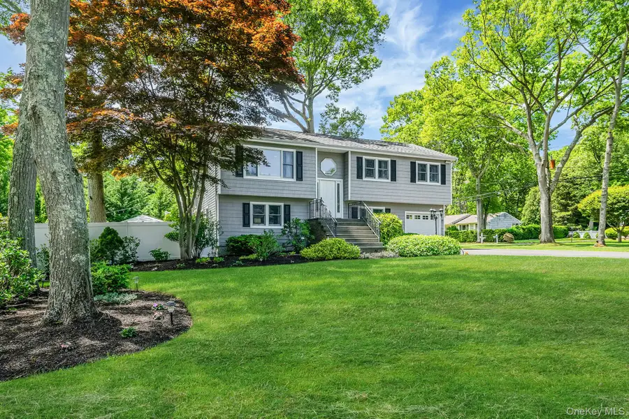 74A Hilltop Drive #A, Smithtown, NY 11787 - #3
