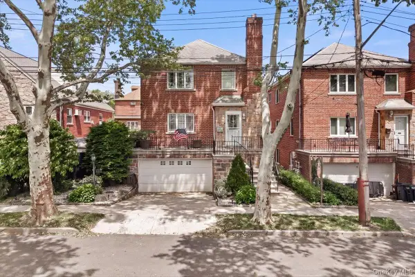 1231 Lydig Avenue, Bronx, NY 10461
