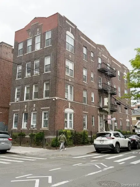 87-16 Britton Avenue, Elmhurst, NY 11373 - #1