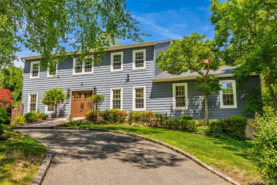 2 Pebble Hill Drive, Northport, NY 11768 - #2