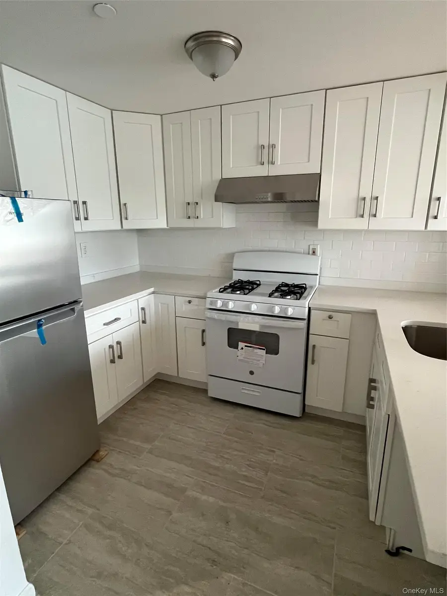 81-15 Queens Boulevard #4J, Elmhurst, NY 11373 - #3