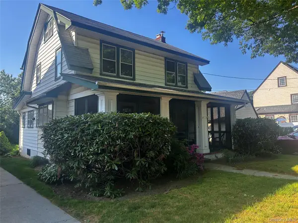 45 Berry Street, Lynbrook, NY 11563