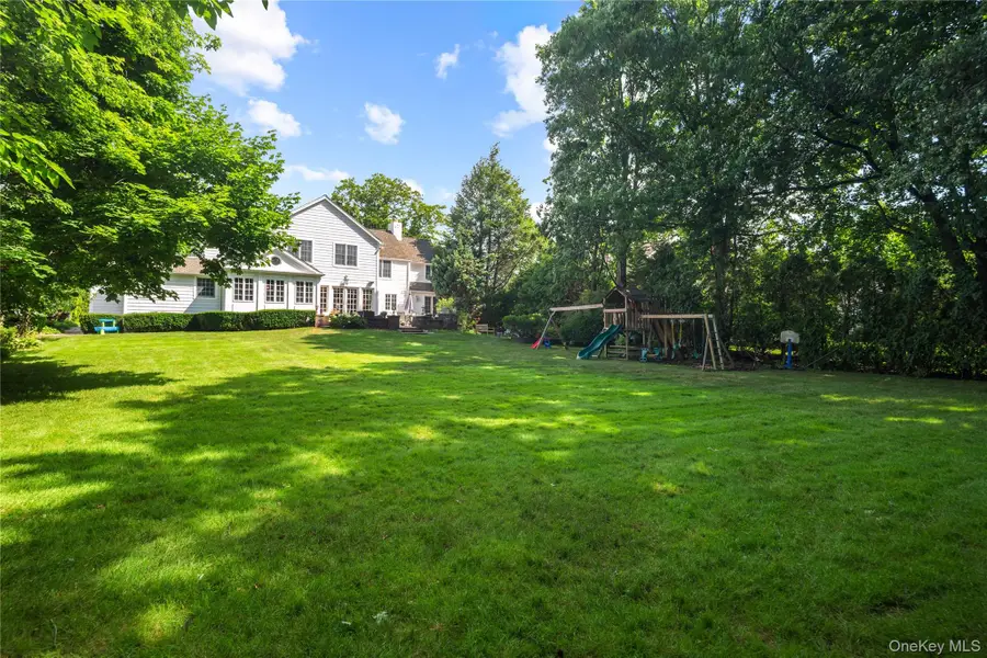 27 Bradford Road, Scarsdale, NY 10583 - #3
