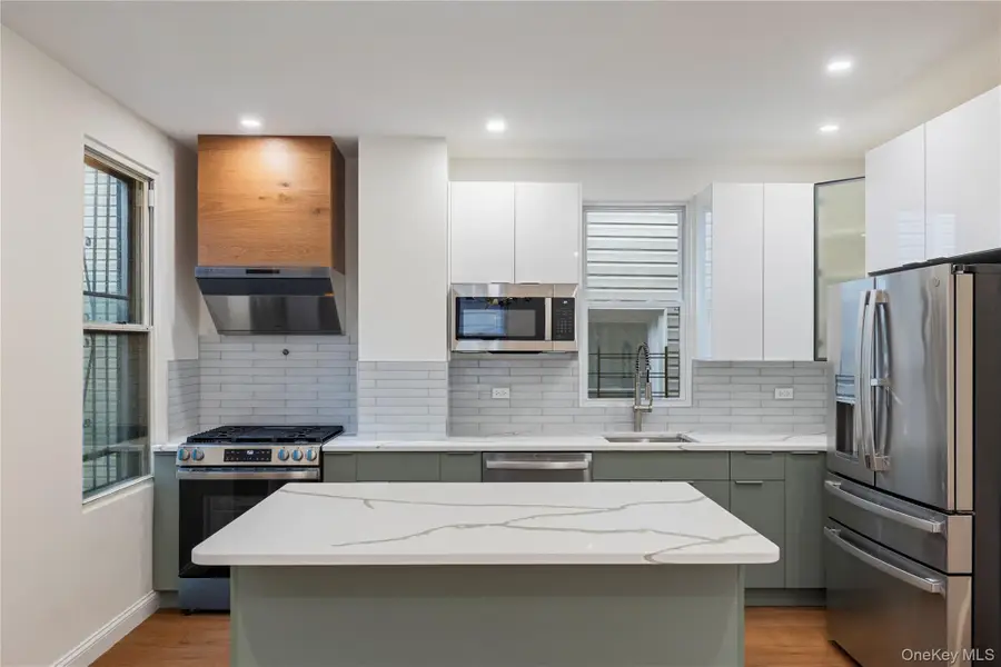 3406 Ely Avenue, Bronx, NY 10469 - #3