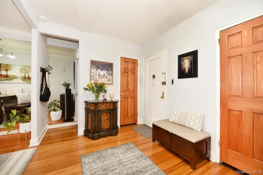 143-50 Hoover Avenue #503, Briarwood, NY 11435 - #2