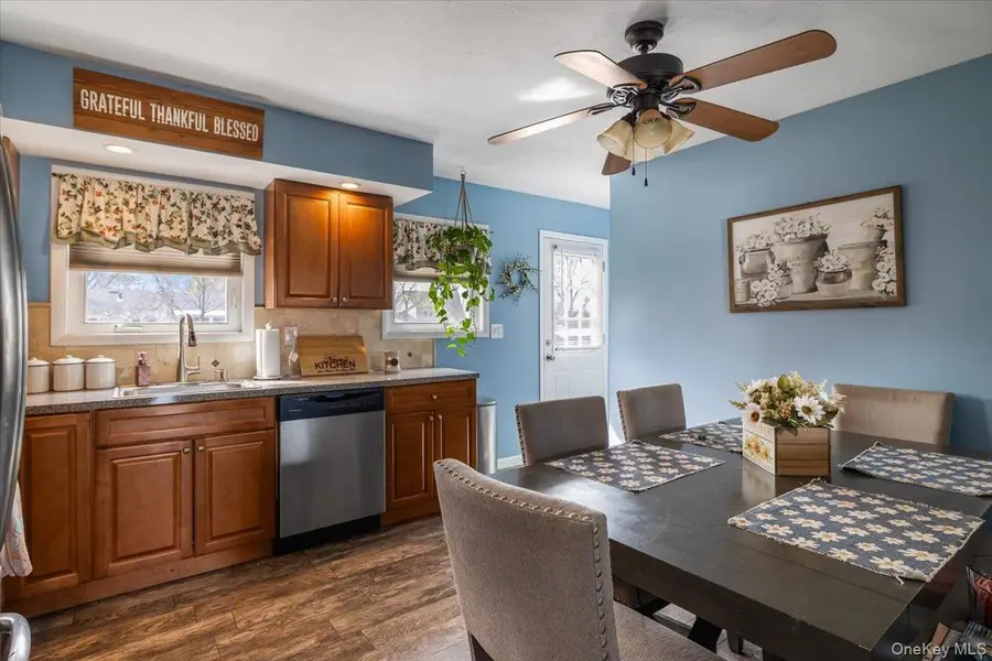1221 3rd Street, West Babylon, NY 11704 - #3