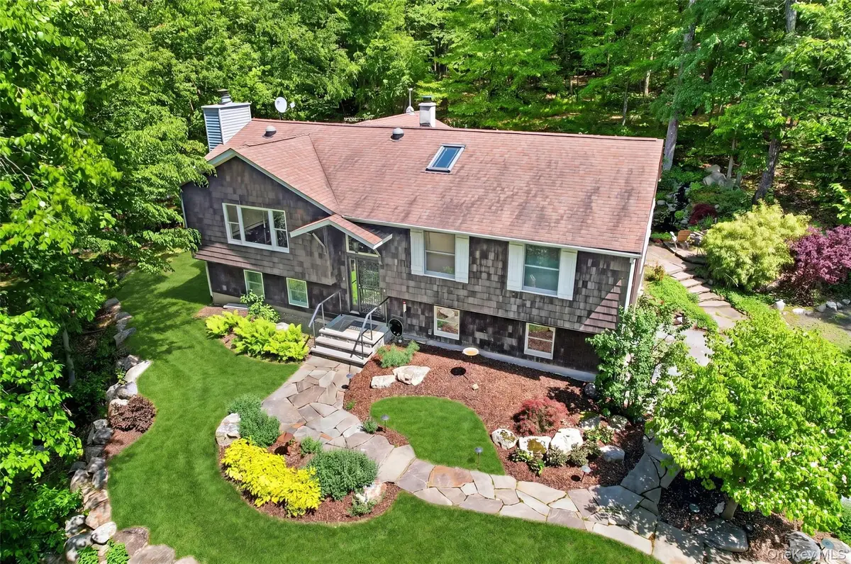 5 California Road, Warwick, NY 10990 - #1