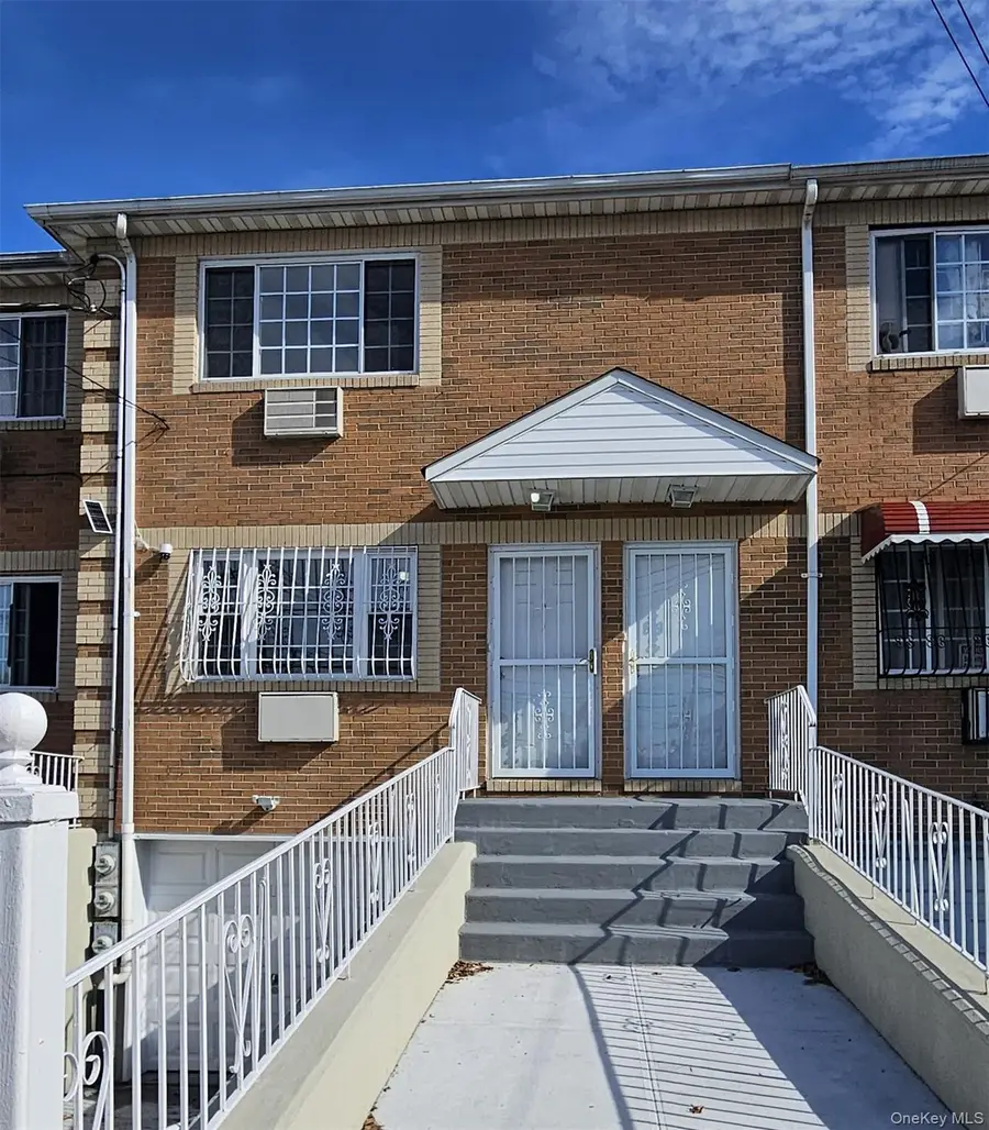 12408 94th Avenue, South Richmond Hill, NY 11419 - #2