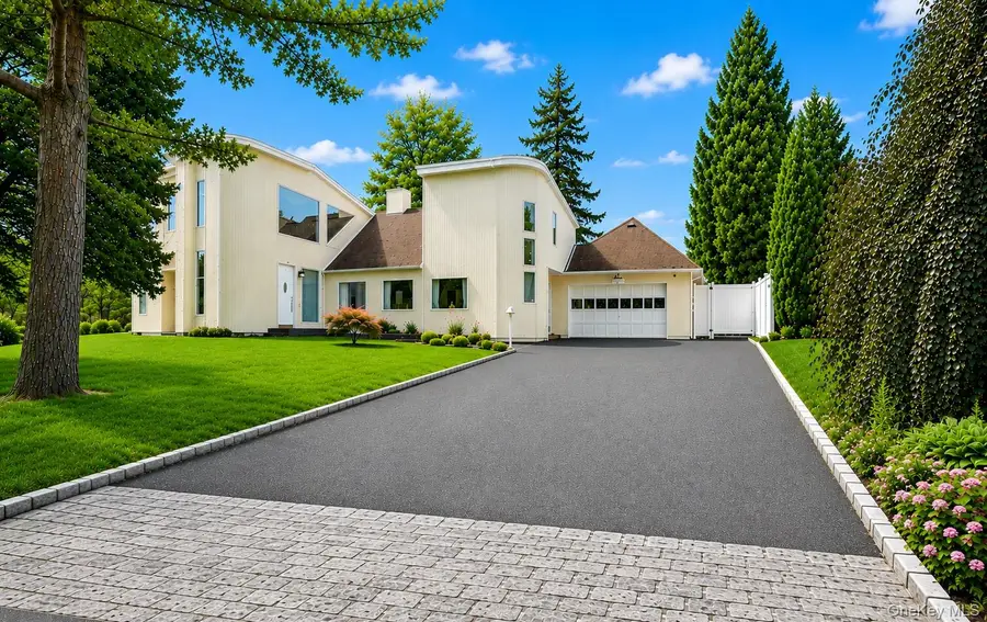 23 Wildwood Lane, Greenvale, NY 11548 - #2