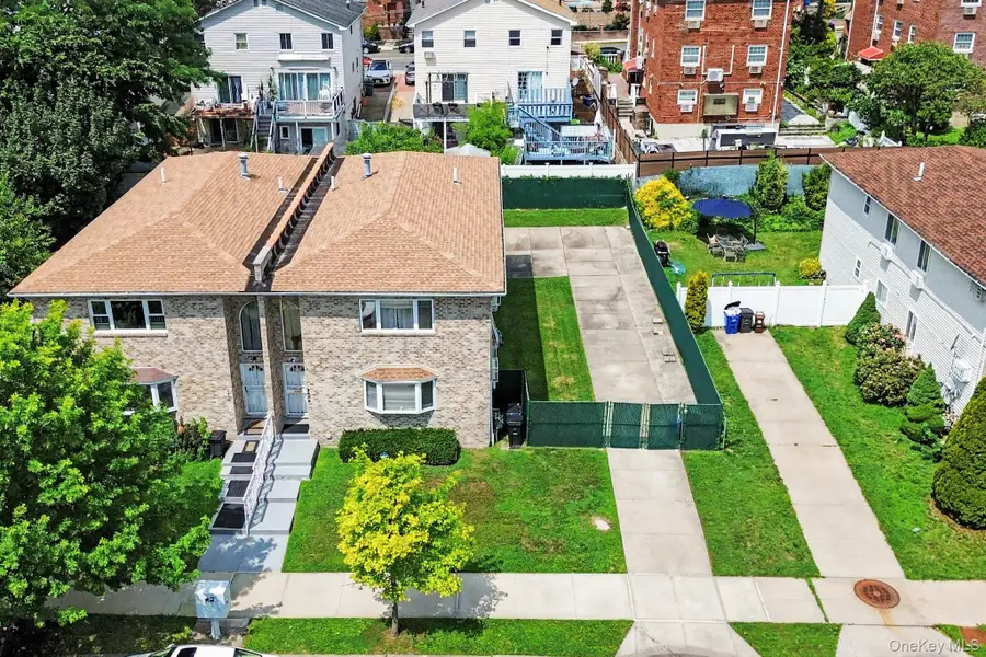 2459 Lodovick Avenue, Bronx, NY 10469 - #2