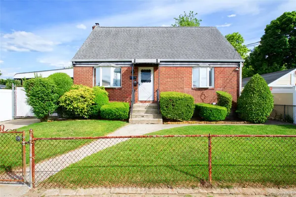 13819 Caney Lane, Rosedale, NY 11422