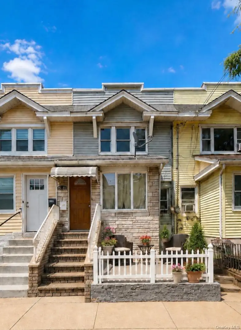 92-47 76 Street, Woodhaven, NY 11421 - #2