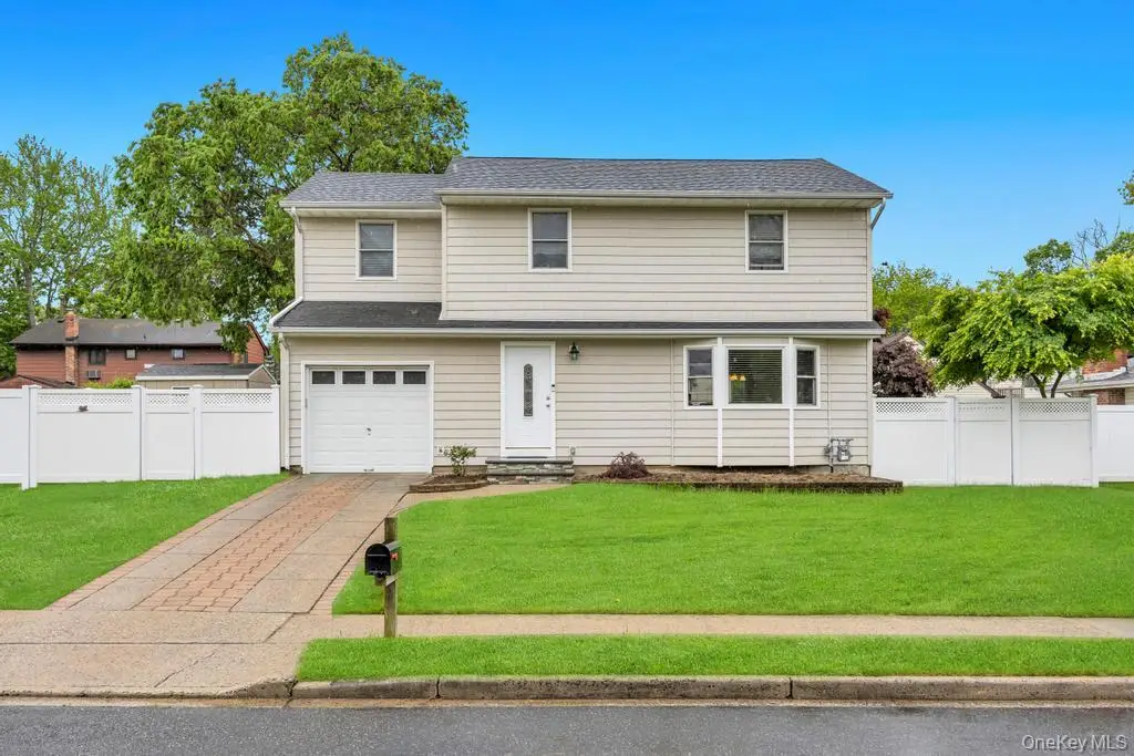 5 E Grove Street, Massapequa, NY 11758 - #1