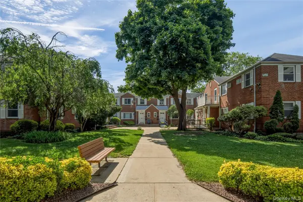 254-18 2nd Floor 75 Ave #Upper, Glen Oaks, NY 11004
