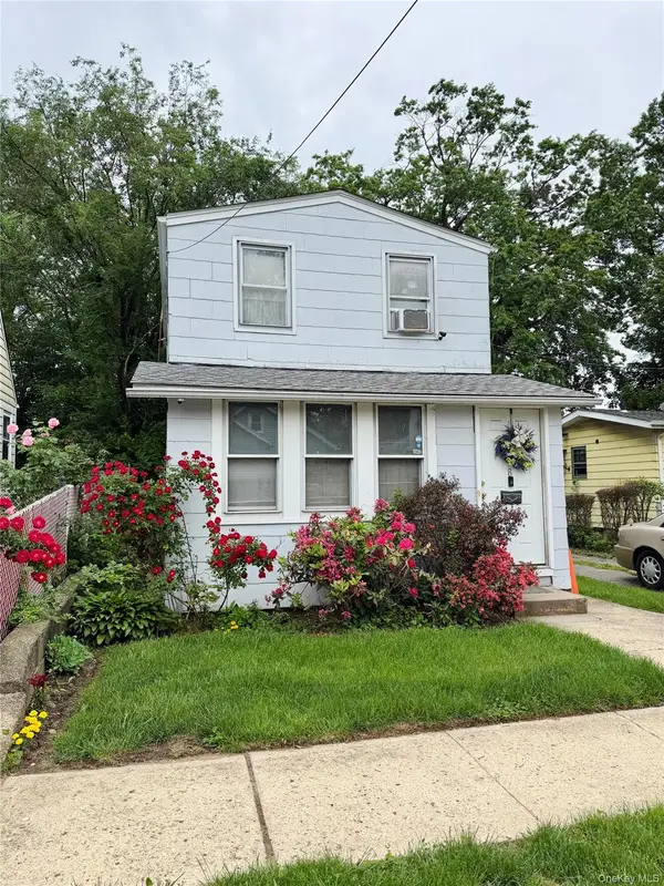 12128 Benton Street, Springfield Gardens, NY 11413