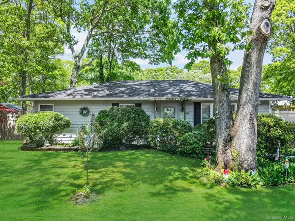 49 Washington Avenue, Mastic Beach, NY 11951