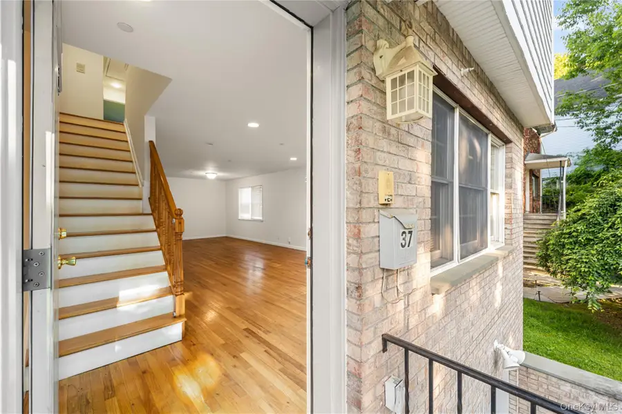 39 Clifford Place #37, Harrison, NY 10528 - #2