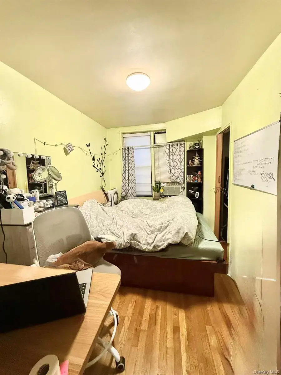 138-70 Elder Avenue #7G, Flushing, NY 11355 - #2