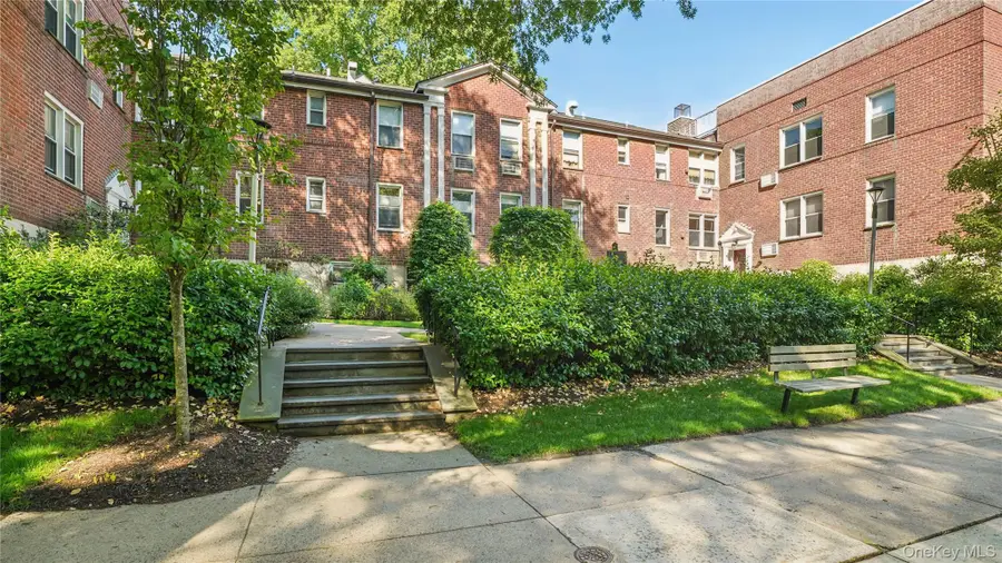 320 Palmer Terrace #2B, Mamaroneck, NY 10543 - #3