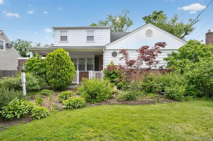 567 Pearl Street, Oceanside, NY 11572 - #2