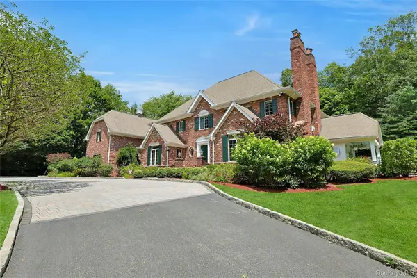 10 Hidden Oak Road, Armonk, NY 10504