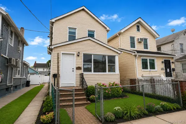 173-62 103rd Road, Jamaica, NY 11433