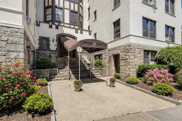 26 Pondfield Road #1D, Bronxville, NY 10708