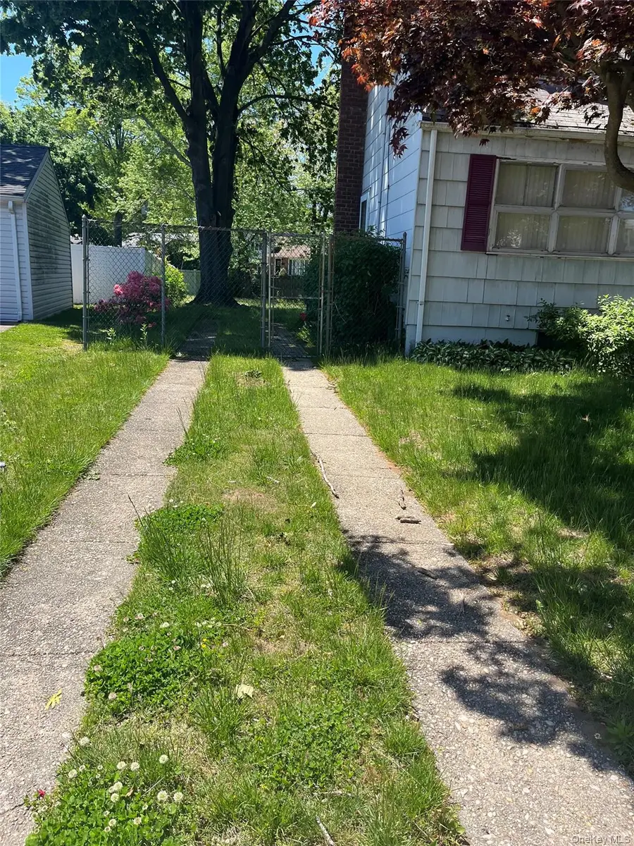497 Maryann Lane, West Hempstead, NY 11552 - #2