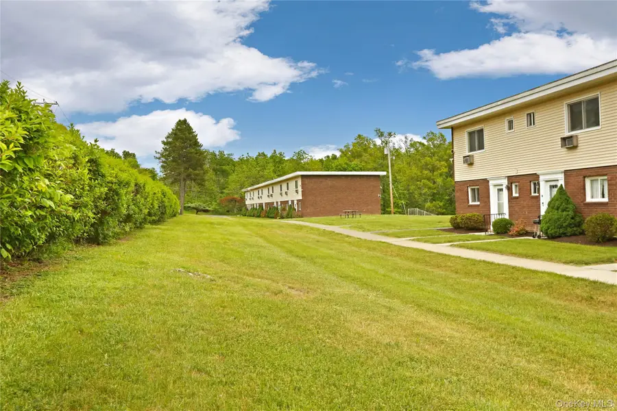 881 Albany Post Road #5, New Paltz, NY 12561 - #2