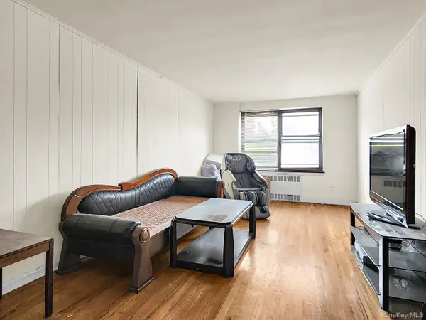29-08 139th Street #1D, Flushing, NY 11354