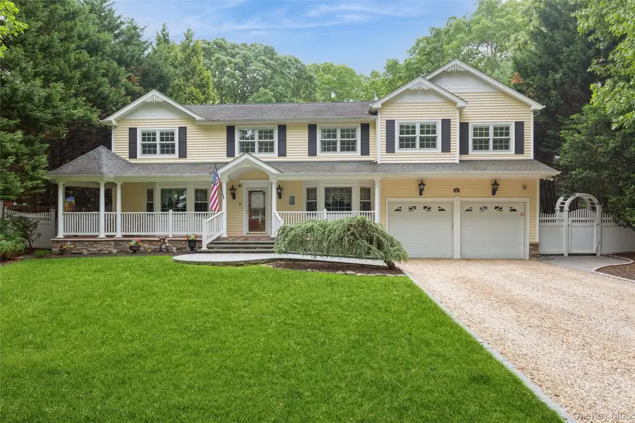 48 River Heights Drive, Smithtown, NY 11787 - #2