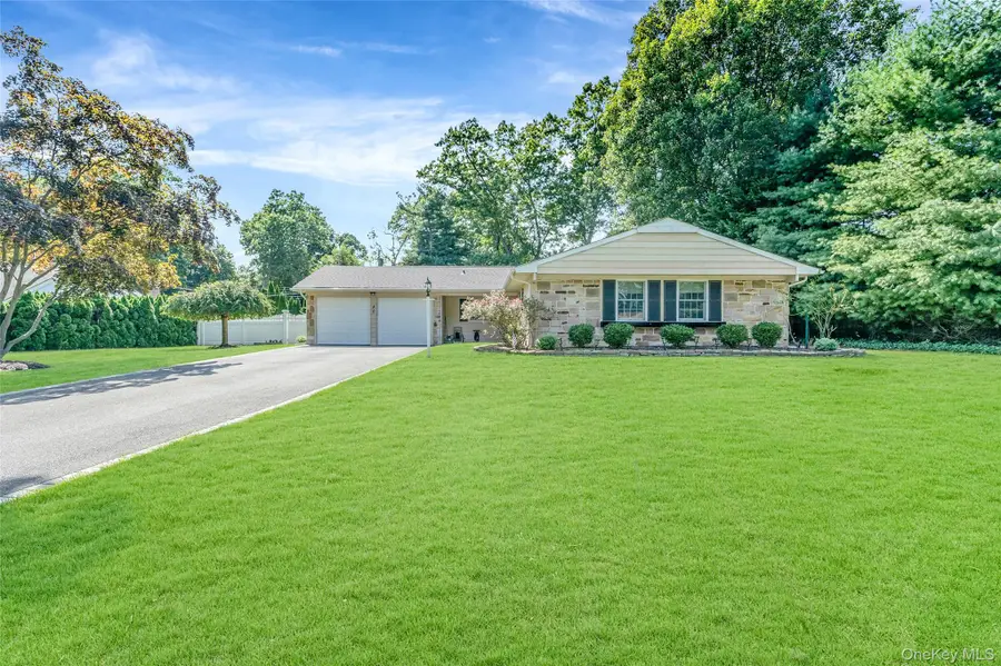 80 Sycamore Circle, Stony Brook, NY 11790 - #2
