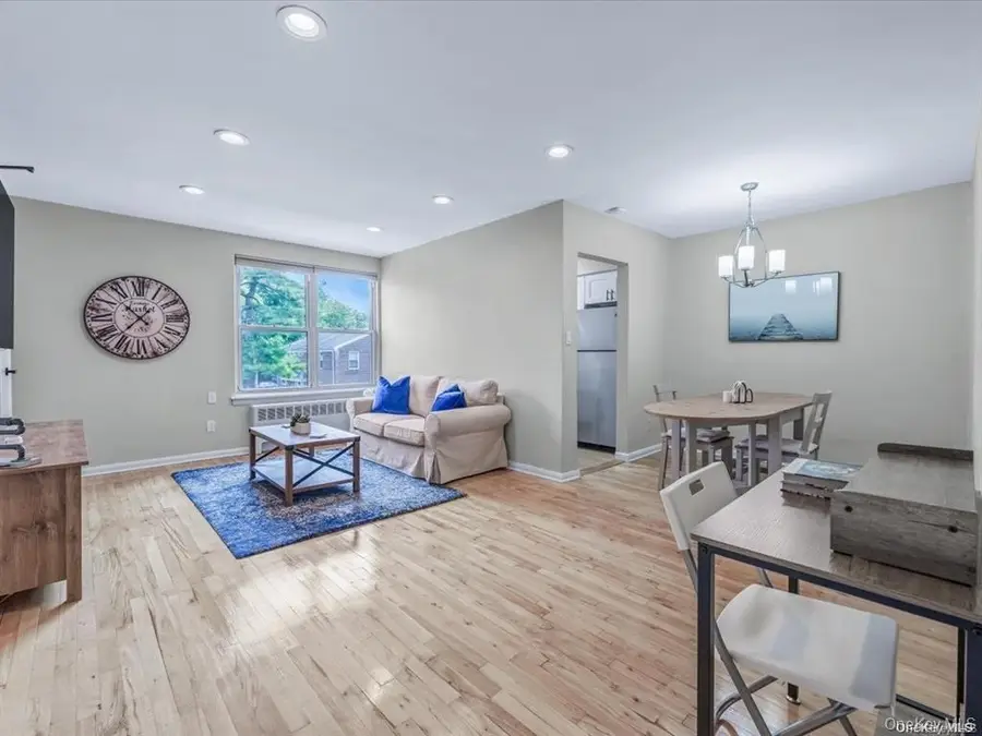 56 Edwards Street #2B, Roslyn Heights, NY 11577 - #2
