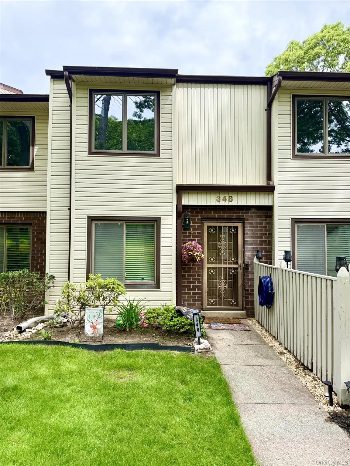348 Clubhouse Court #348, Coram, NY 11727 - #1