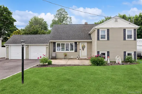 1426 Ackerson Boulevard, Bay Shore, NY 11706