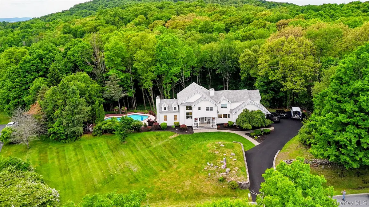 102 Beverly Road, Chester, NY 10918 - #1
