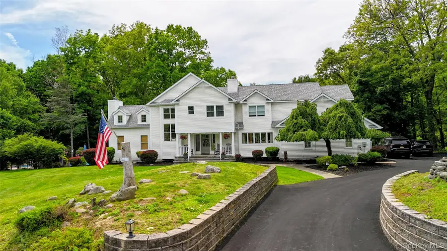 102 Beverly Road, Chester, NY 10918 - #2