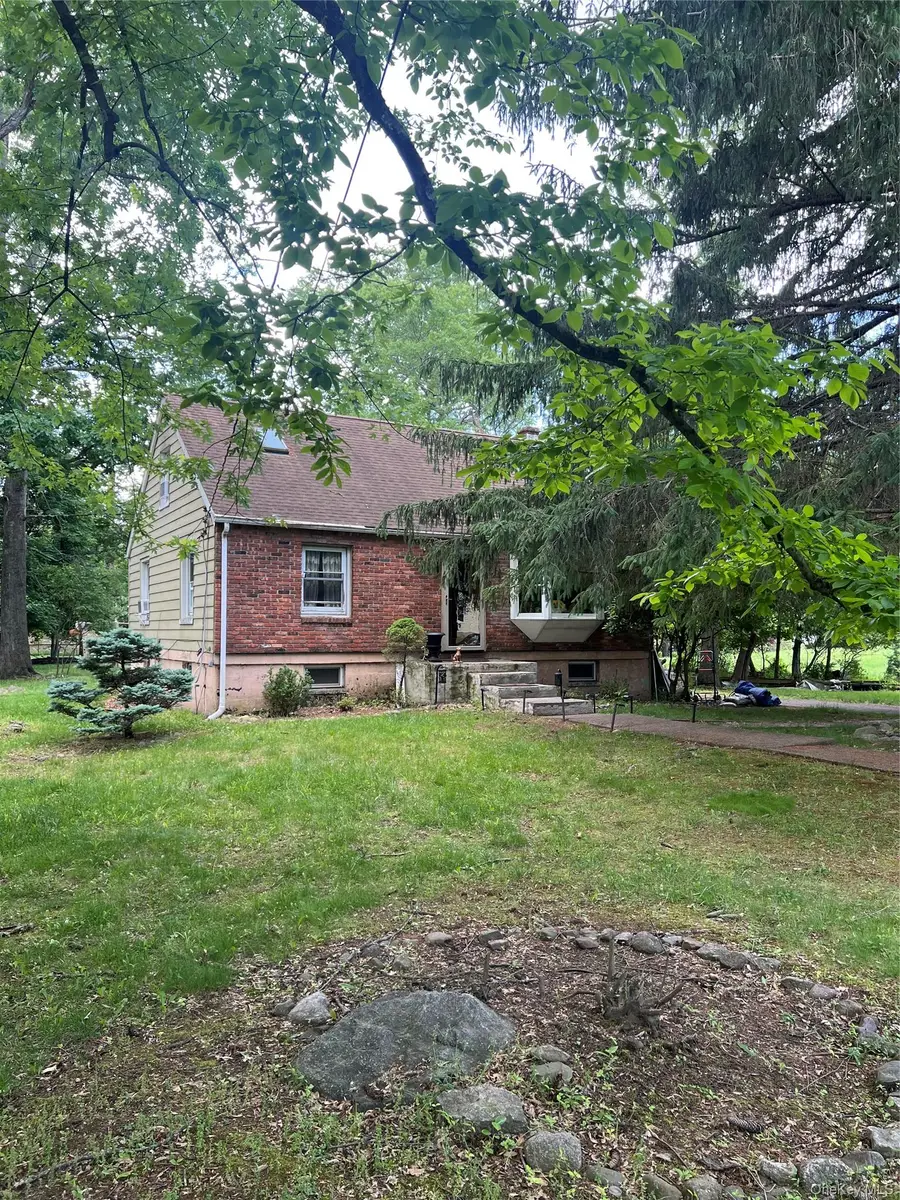 8 Mountain View, Suffern, NY 10901 - #3