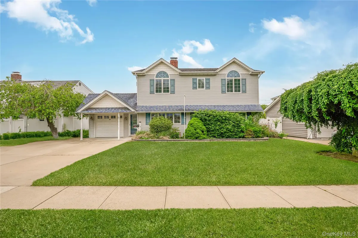 88 Bloomingdale Road, Levittown, NY 11756 - #1