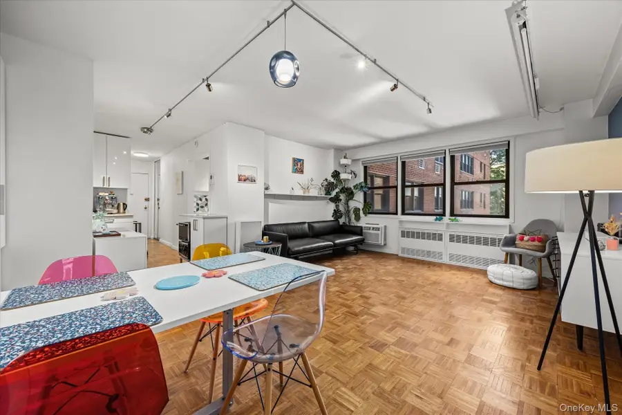 579 W 215 Street #5C, New York, NY 10034 - #3